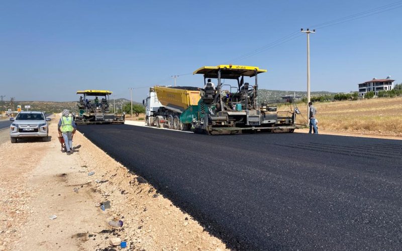 Bitümlü sıcak karışım asfalt serimi