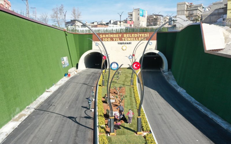 Deha Altyapı karayolu tüneli şantiyesi