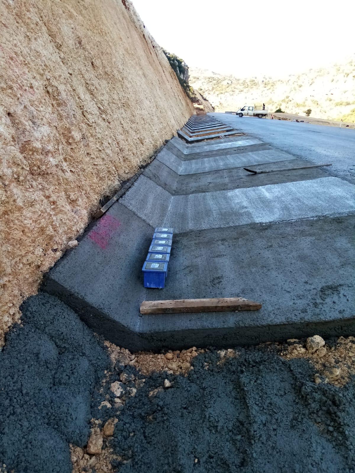 Menfez, hendek kaplama ve beton imalatları