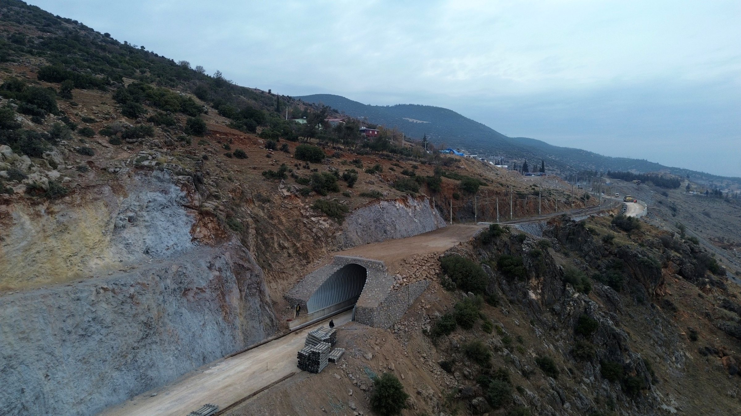 Fevzipaşa–İslahiye Demiryolu Deprem Onarımı