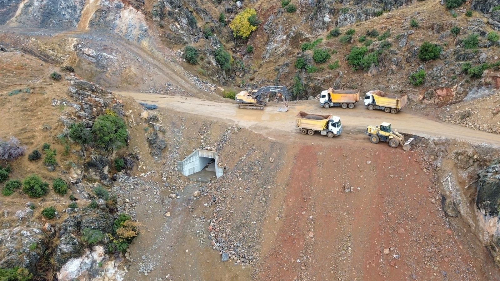Fevzipasa demiryolu tamamlanan hat bolumu 04