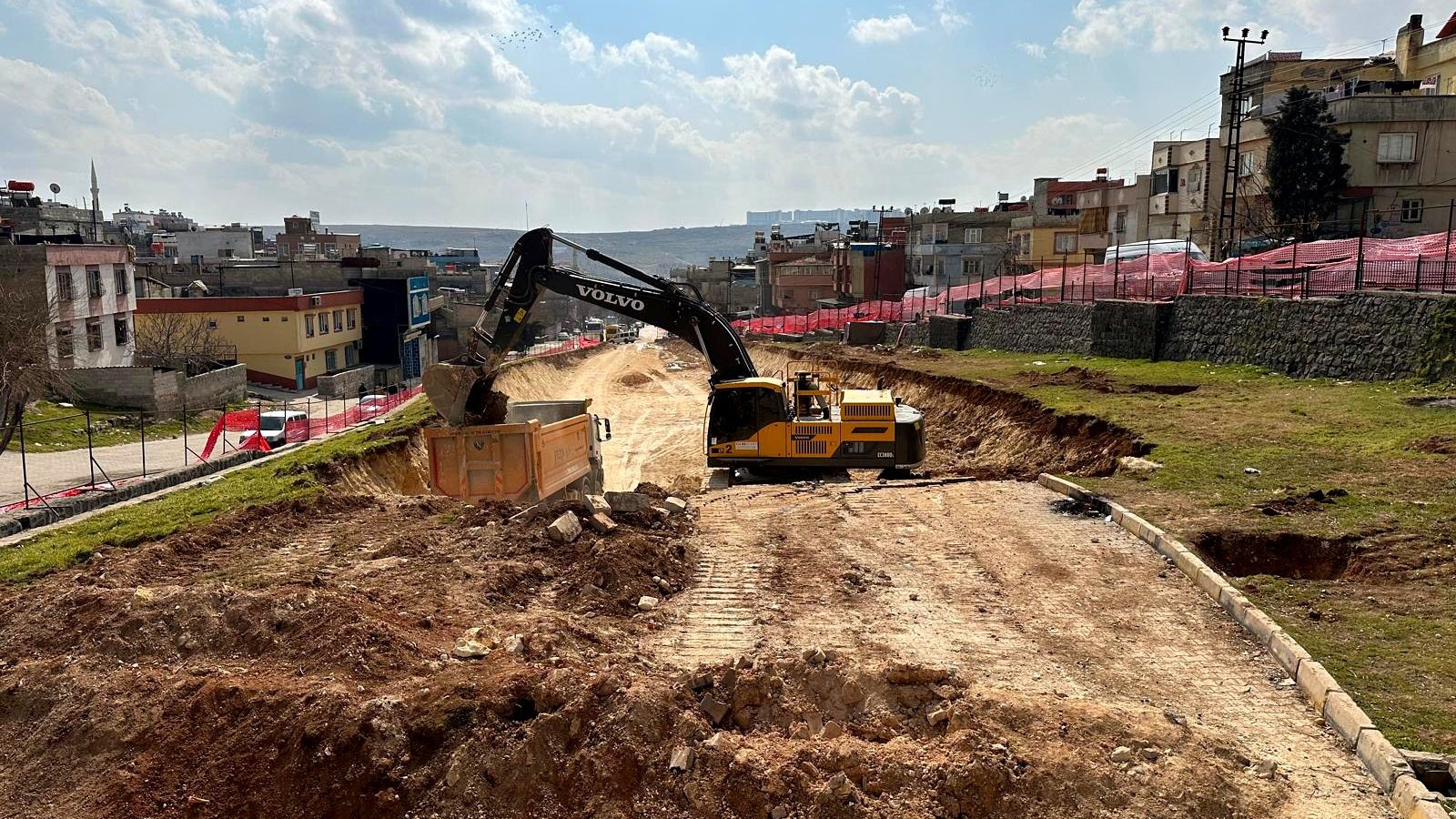Sahinbey tunel ici guvenlik nisleri ve yangin sondurme hatlari