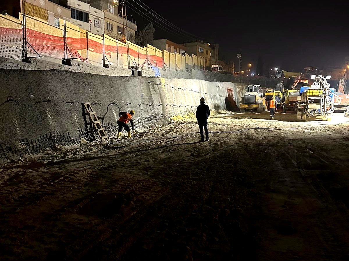 Sahinbey tuneli mimari isiklandirma ve gece manzarasi