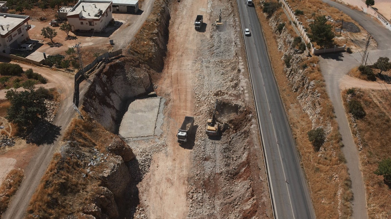 Menfez ve yan yol bağlantısı — hava çekimi